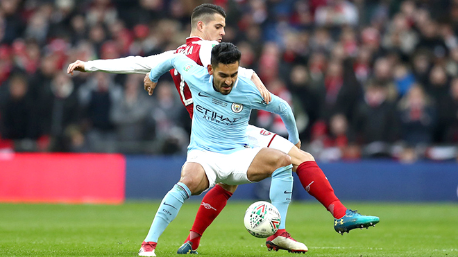 Guendogan san sang ke tuc Fernandinho