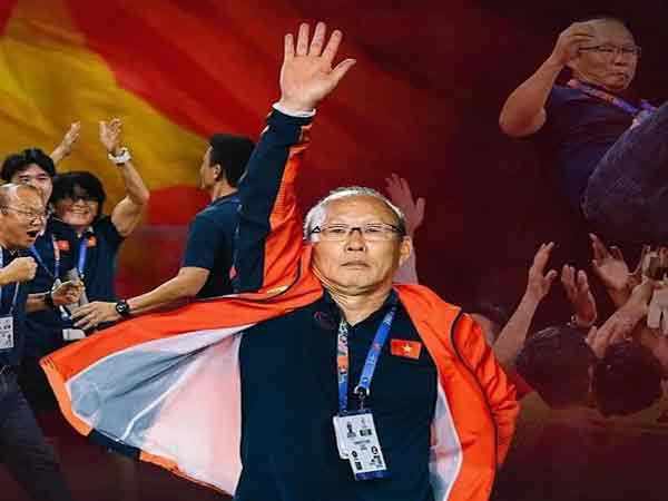 Huấn luyện viên bóng đá chuyên nghiệp Park Hang Seo (01/10/1957)