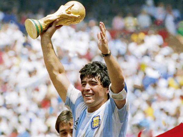 Diego Maradona - Sự tài năng và cá tính đặc biệt của Argentina