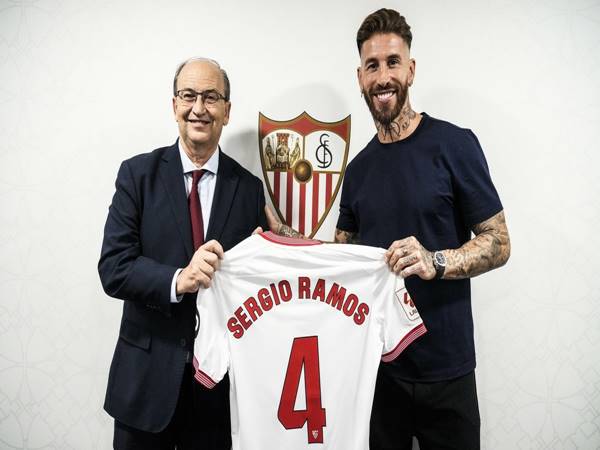 Sergio Ramos trong màu áo Sevilla
