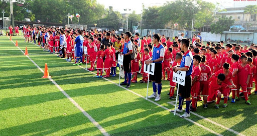 Đặc điểm đặc sắc của bóng đá cộng đồng