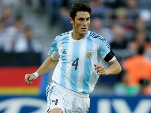 Tiểu sử cầu thủ Javier Zanetti