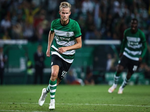Sporting Lisbon đối mặt bài toán nhân sự kép