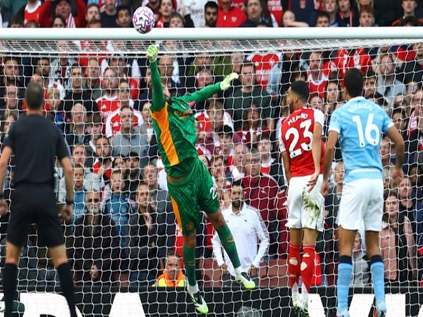 BĐ Anh: Manchester City đổi chiến lược sang phòng ngự