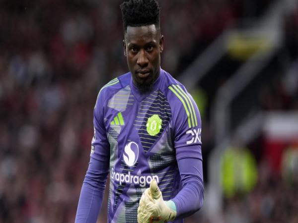 Bóng đá QT: Thủ môn Andre Onana đòi tăng lương