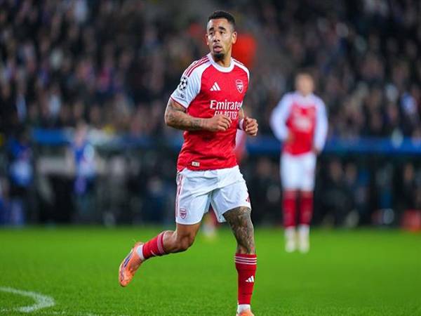 Arteta buộc phải xoay tua: Jesus có thể thay Viktor Gyokeres