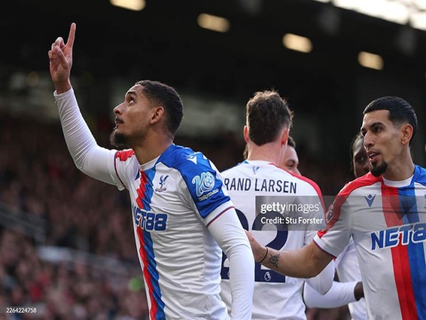 Tin BĐ: Glasner nổi giận vì phạt đền và thẻ đỏ