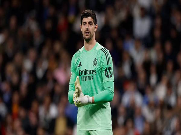 Tin Real Madrid: CLB Real nhận tin cực xấu từ thủ môn Courtois